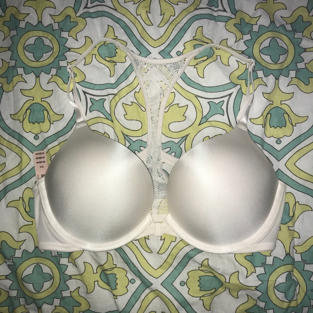 NWT Victoria’s Secret Bra
